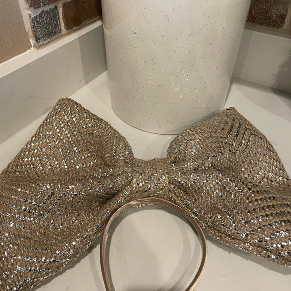 Stylish Tan and Silver Bow Headband - Picture 5 of 5